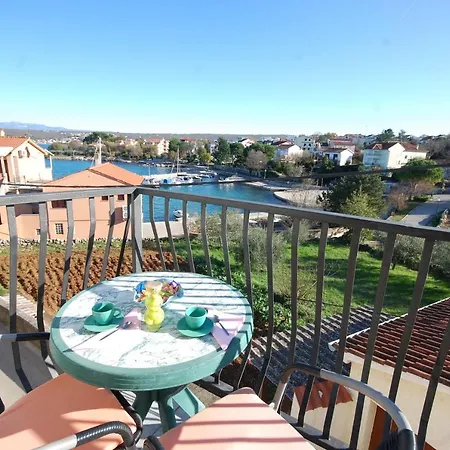 Apartament Cuomo By El-pi Tours